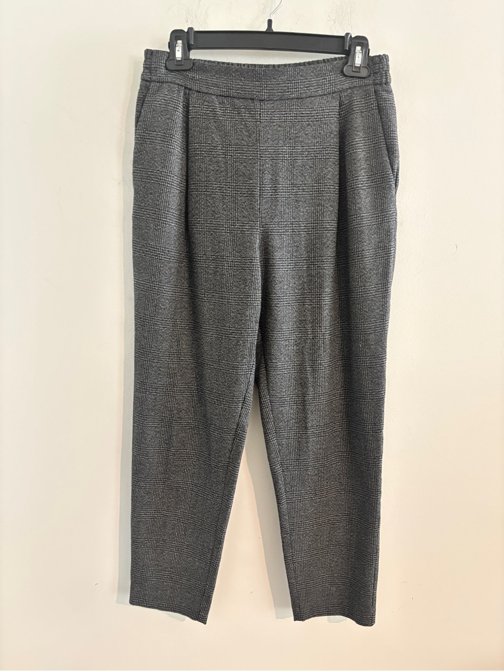 ALLSAINTS‎ Size 4 Tailored Gray m/Black Plaid Tapered Pants